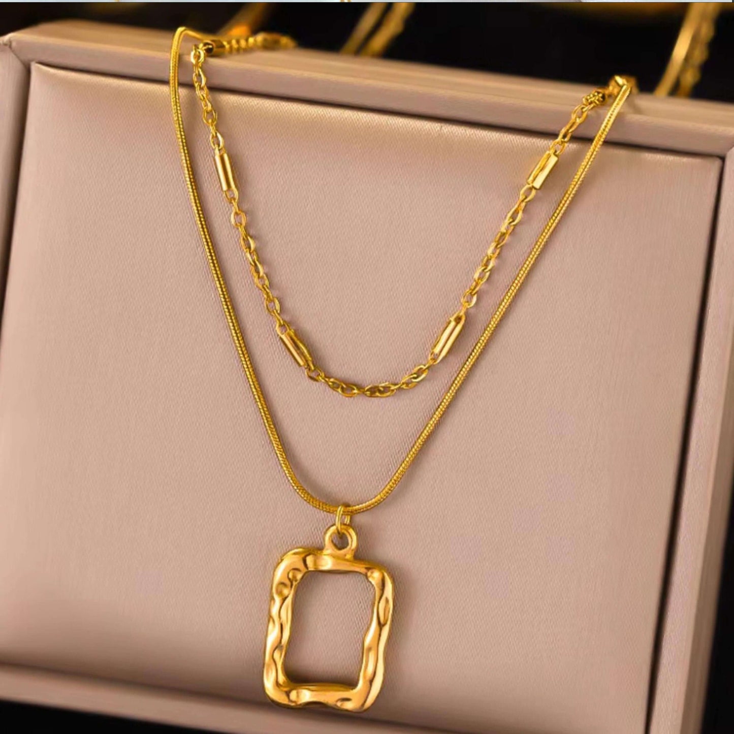 Golden Textured Double Layered Neckpiece