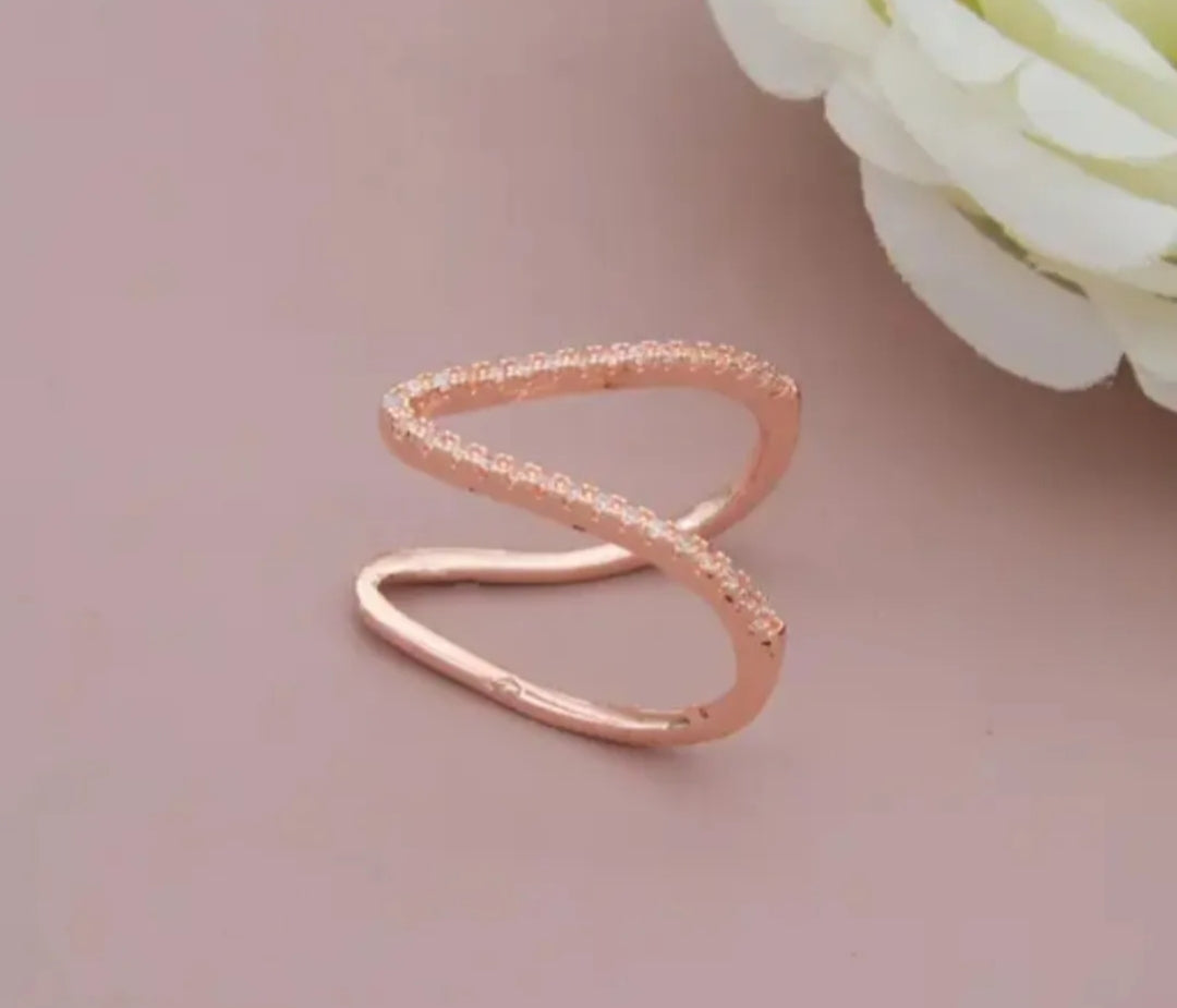 Rose Gold Plated Anti Tarnish AD Stone V Ring