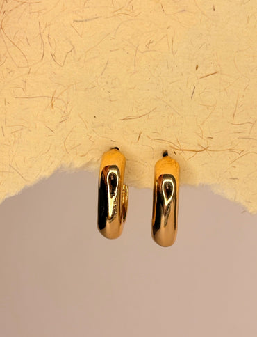 FO Curved Anti Tarnish Golden Hoops