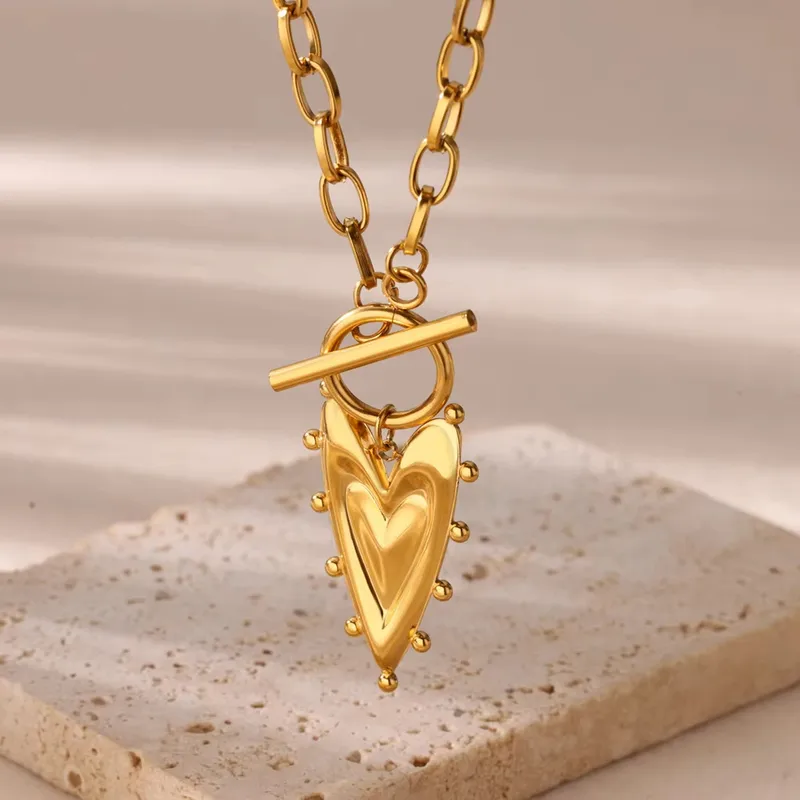 Gold Anti Tarnish Heartlock Neckpiece