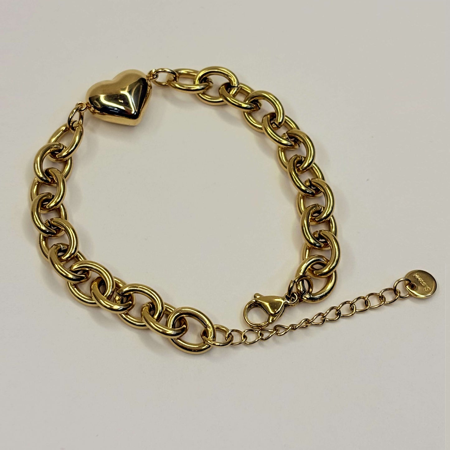 Gold Anti Tarnish Heart Chainlink Bracelet