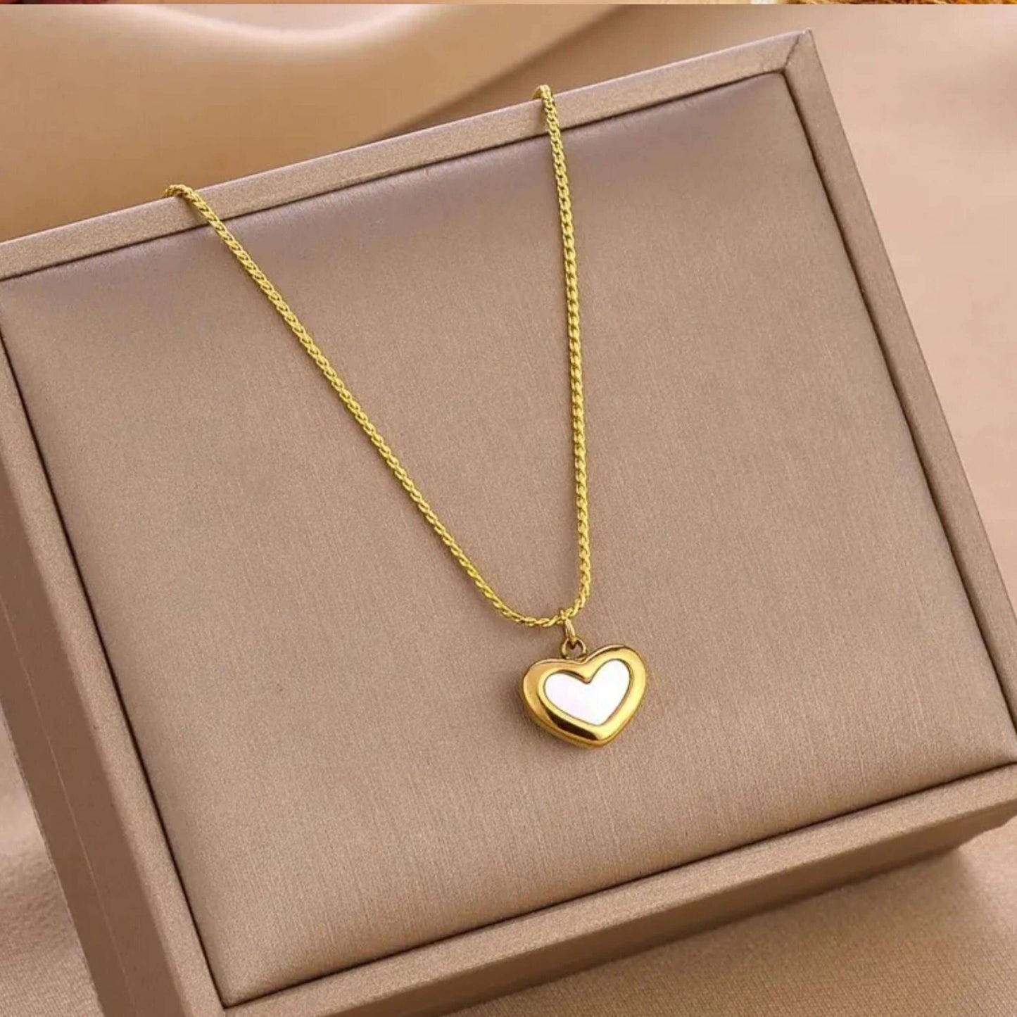 Golden Anti Tarnish Enamel Heart Neckpiece