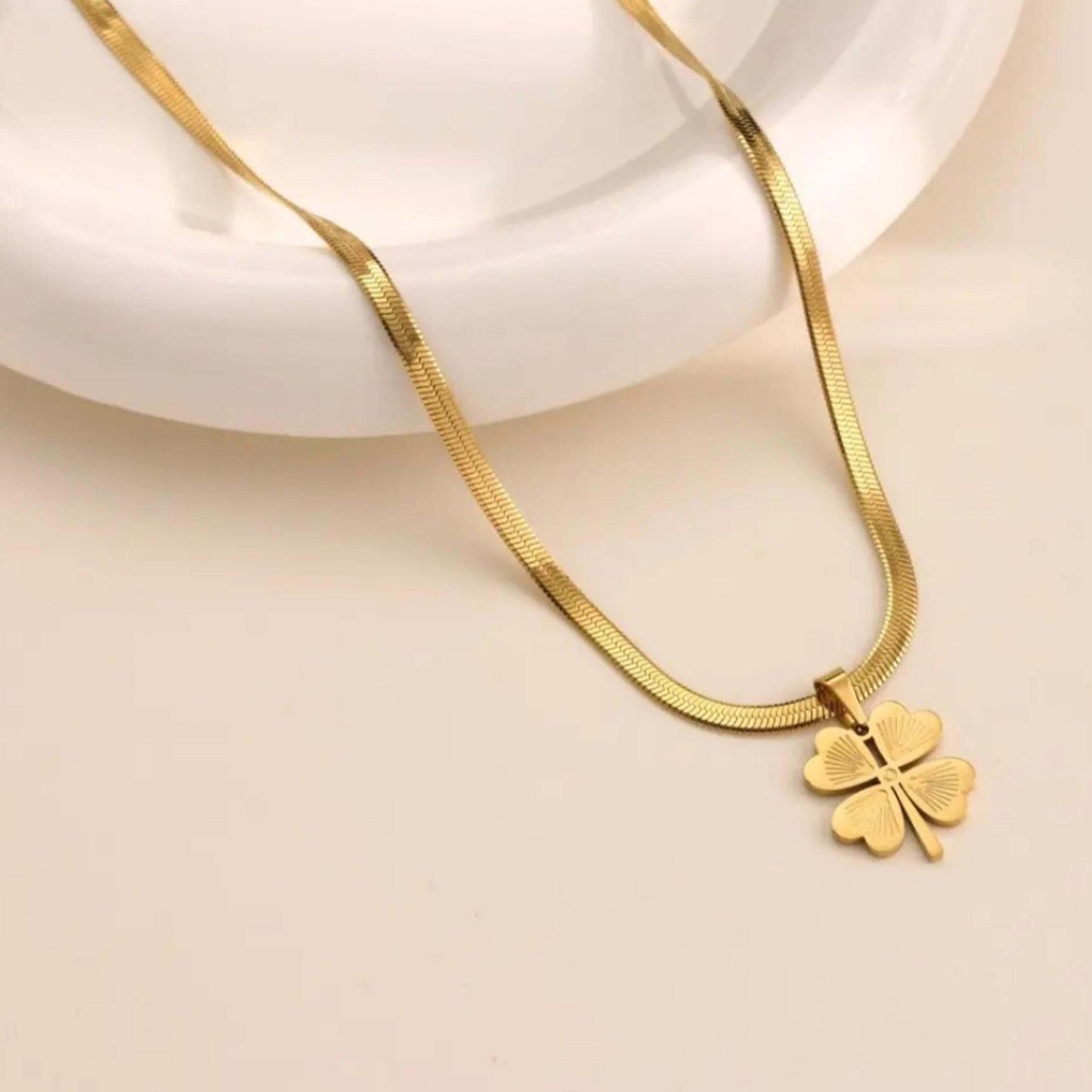 Golden Anti Tarnish Four Leaf Clover Neckpiece