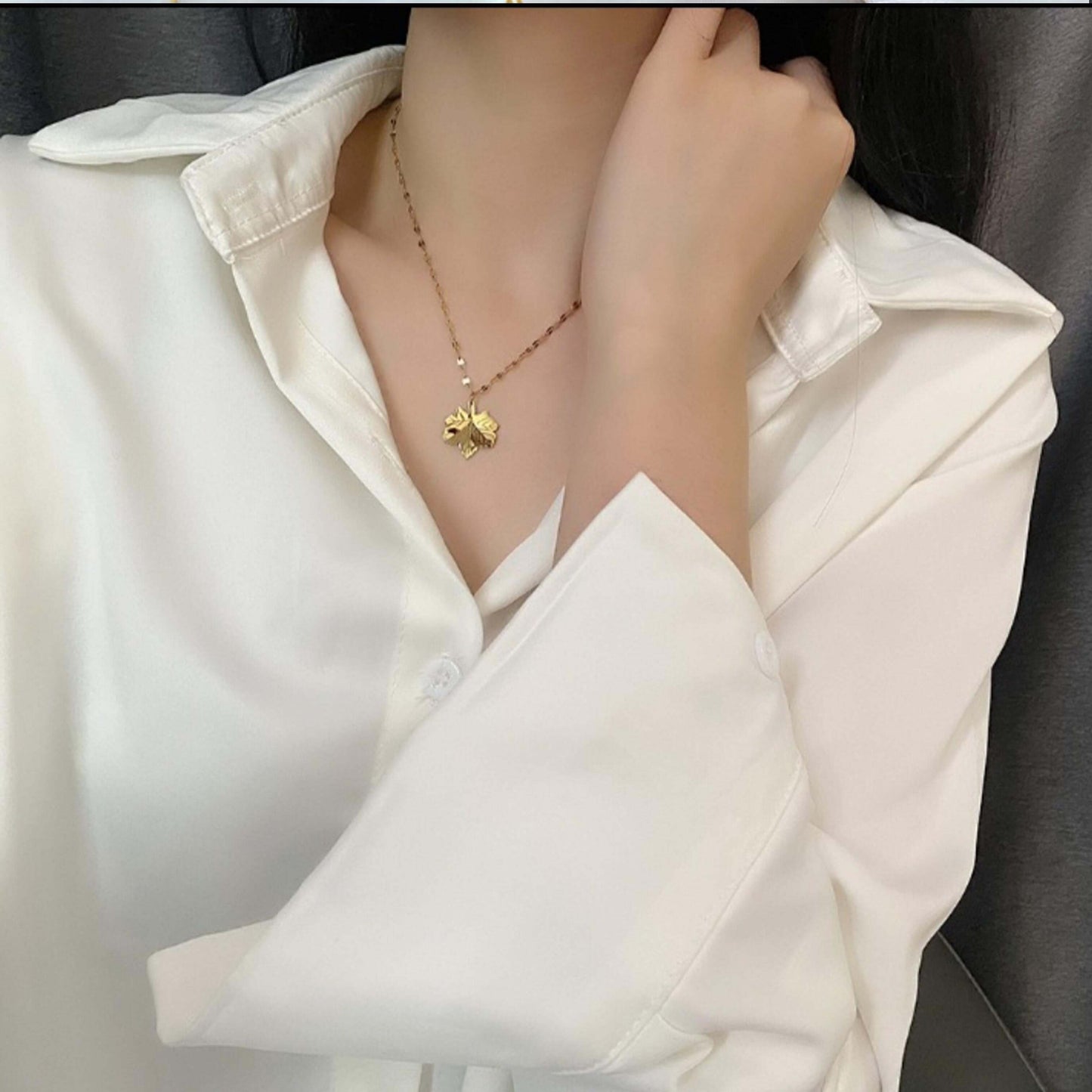 Golden Anti Tarnish Maple Leaf Neckpiece