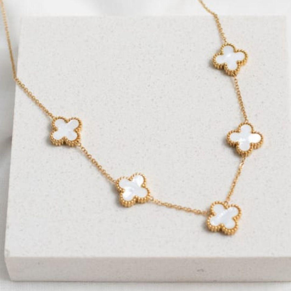 White Anti Tarnish Vancleaf Neckpiece