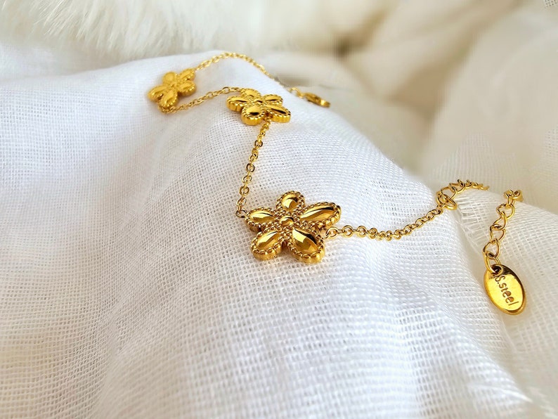 Gold Anti Tarnish Floral Bracelet