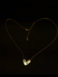FO Pearl Heart Neckpiece– Gold