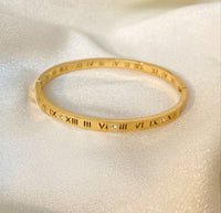 Roman Numeral Anti-Tarnish Bracelet