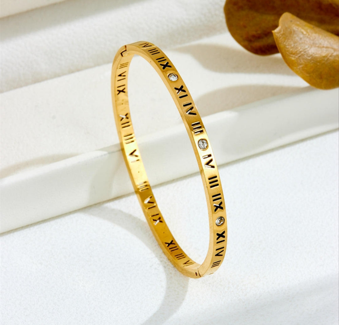 Roman Numeral Anti-Tarnish Bracelet