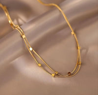 Retro double layered cubic square neckpiece